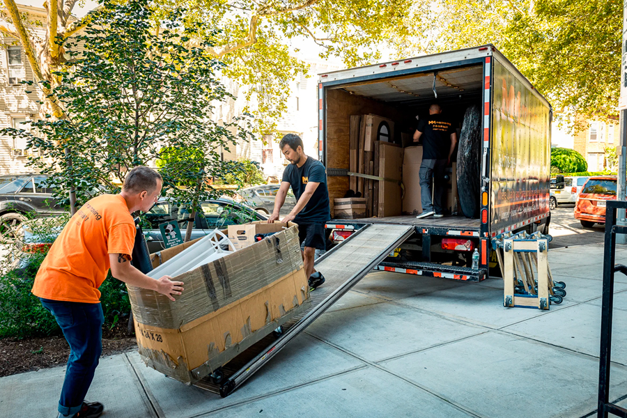 Go for Top Notch Commercial Moving Service in Manhattan
