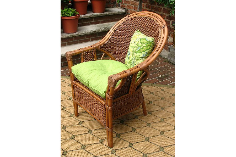 Learn About the Designs of Wicker Dining Chairs